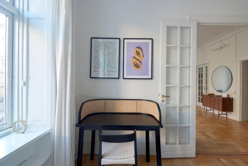 Moderen And Sleek 3Br With Bath By The Lakes And Metro Copenhagen Exterior photo